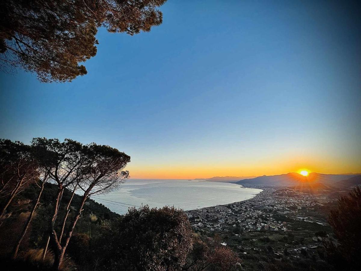 Fornaci 2 Rivieraholiday Pietra Ligure Exteriör bild